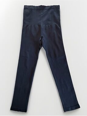 Empetua Black Shaping Capri Leggings Medium NWT